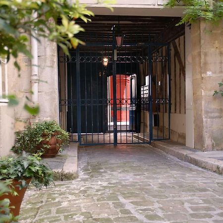 Ferienwohnung The Sleeping Lion Paris Exterior foto